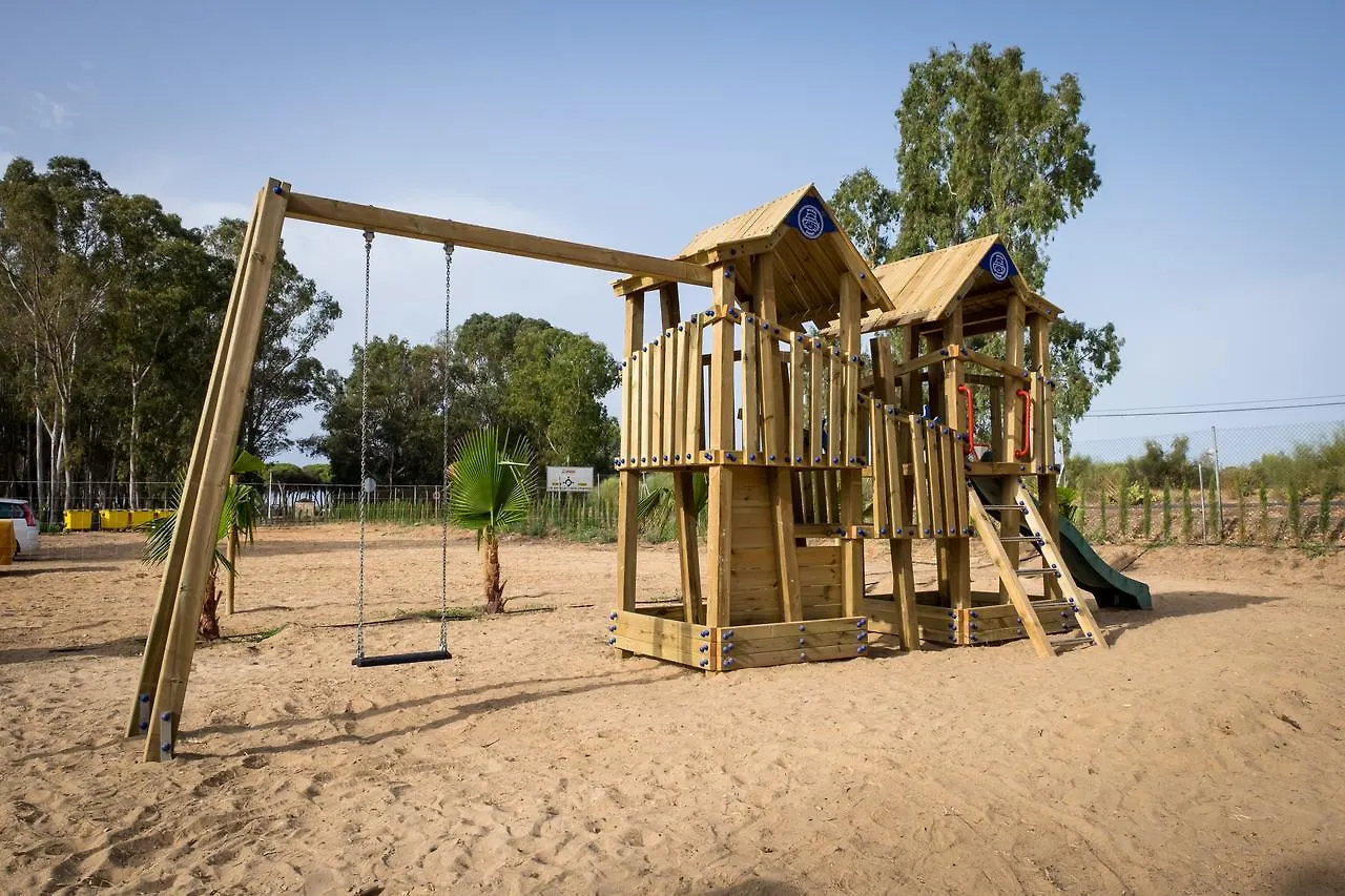 Camping Playa Taray 伊斯兰蒂拉 营地